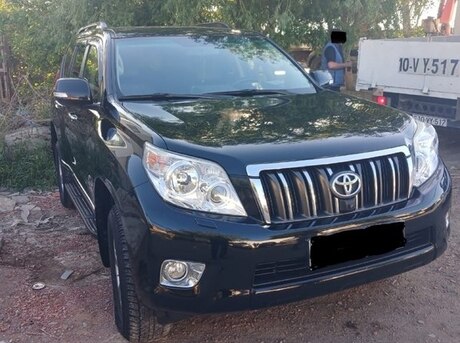 Toyota Land Cruiser Prado 2012