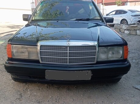 Mercedes 190 1992