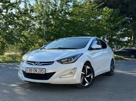 Hyundai Elantra 2015