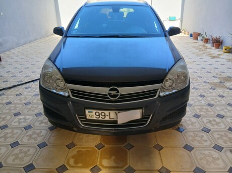 Opel Astra 2008