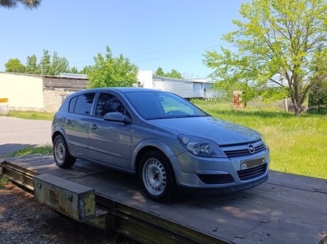 Opel Astra 2004