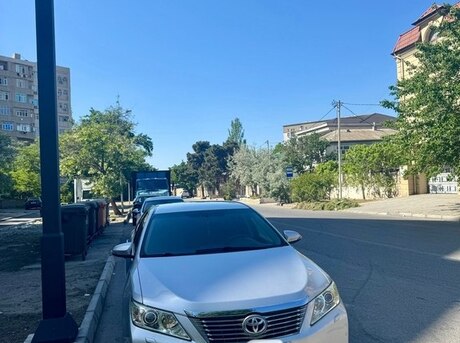 Toyota Camry 2013
