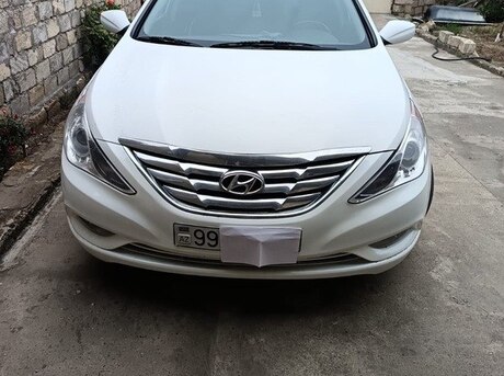 Hyundai Sonata 2012