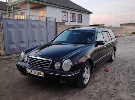 Mercedes E 240 1999