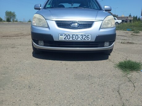 Kia Rio 2005