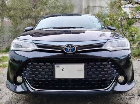 Toyota Corolla Fielder 2015