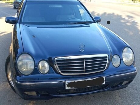 Mercedes E 240 1999