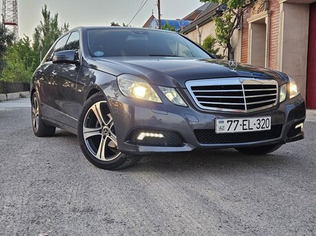 Mercedes E 200 2010