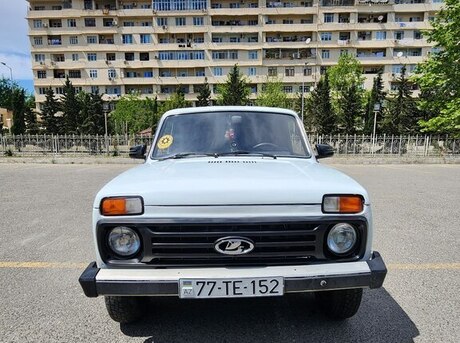 LADA (VAZ) Niva 1987