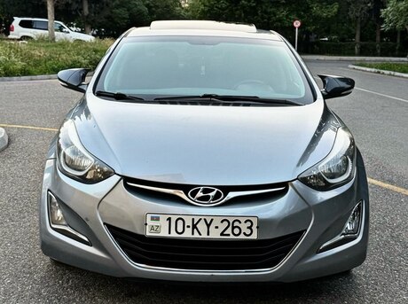 Hyundai Elantra 2015