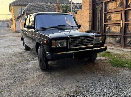 LADA (VAZ) 2107 2011
