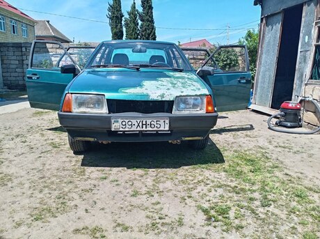 LADA (VAZ) 21099 2000