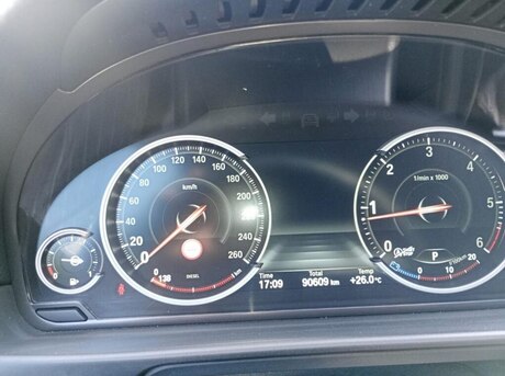 BMW 520 2015