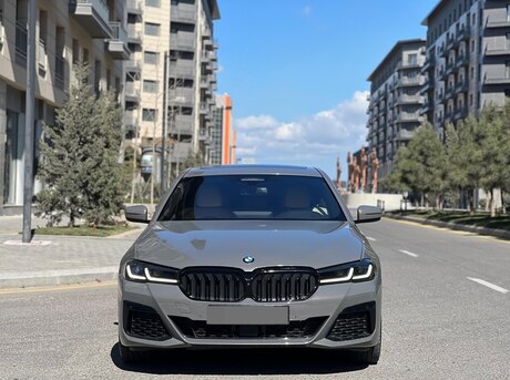 BMW 530e 2021