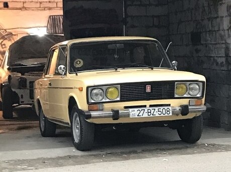 LADA (VAZ) 2106 1988