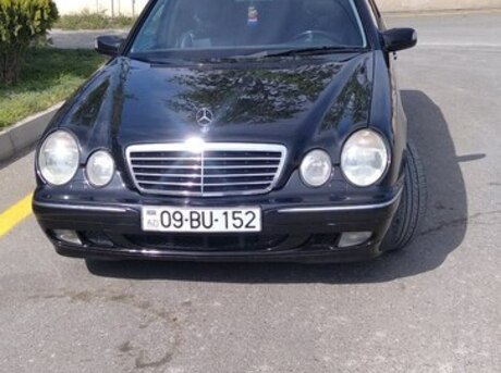 Mercedes E 240 2000