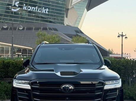 Toyota Land Cruiser 2023