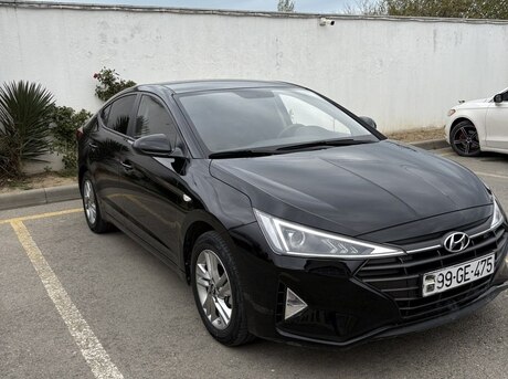 Hyundai Elantra 2019