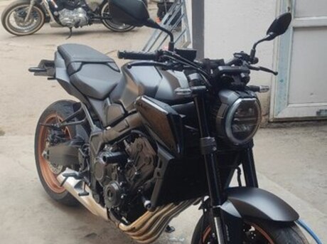 Honda CB650R