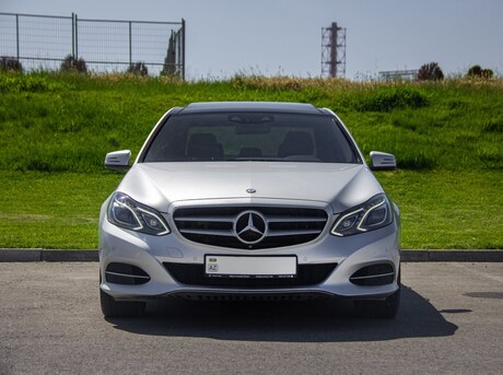Mercedes E 250