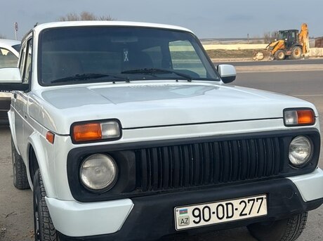 LADA (VAZ) Niva 2013