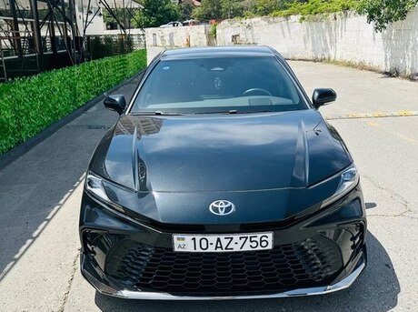 Toyota Camry 2024