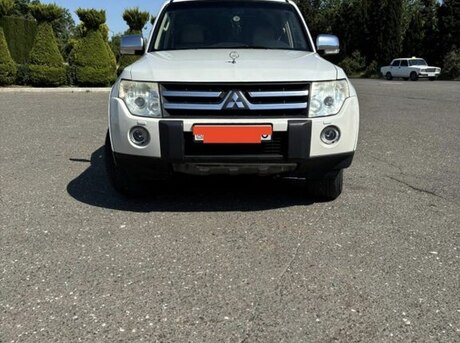 Mitsubishi Pajero 2007