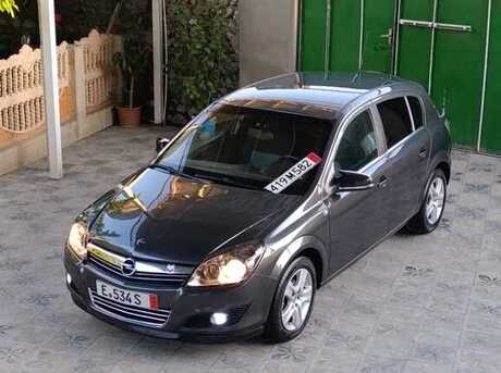 Opel Astra 2010