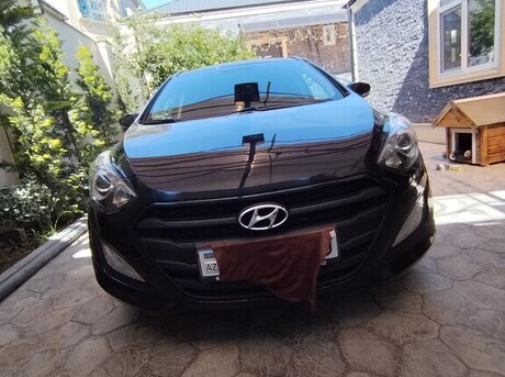 Hyundai i30 2016