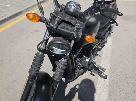 Harley-Davidson Street Rod