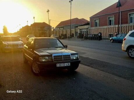 Mercedes 190 1991
