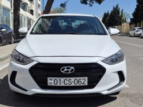 Hyundai Elantra 2018