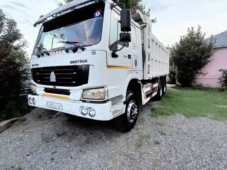 HOWO Sinotruk 2012