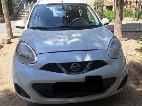 Nissan March 2013
