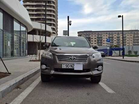 Toyota RAV4 2012