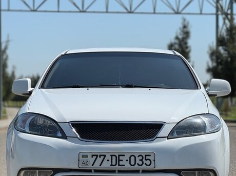 Daewoo Gentra 2013