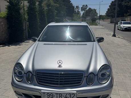 Mercedes E 270 2002