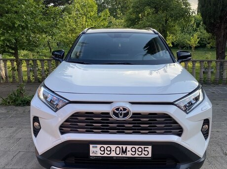 Toyota RAV4 2021