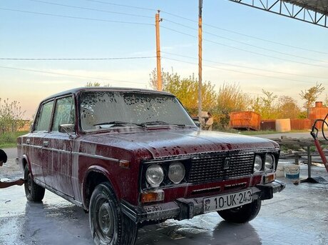 LADA (VAZ) 2106 1985