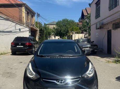 Hyundai Elantra 2015