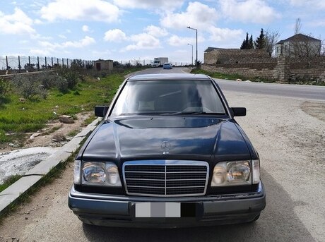 Mercedes E 220 1994