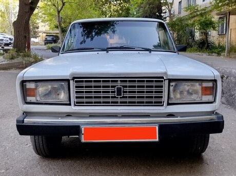 LADA (VAZ) 2107 2009