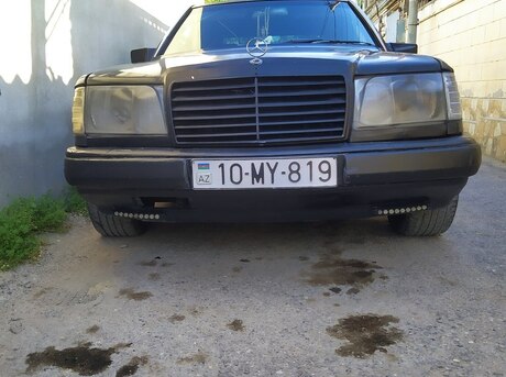 Mercedes E 300 d 1989