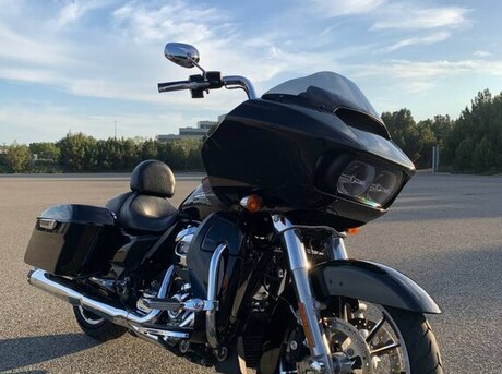 Harley-Davidson FLTRX Road Glide