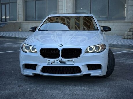 BMW 528 2015