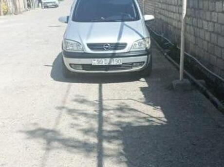 Opel Zafira 2001