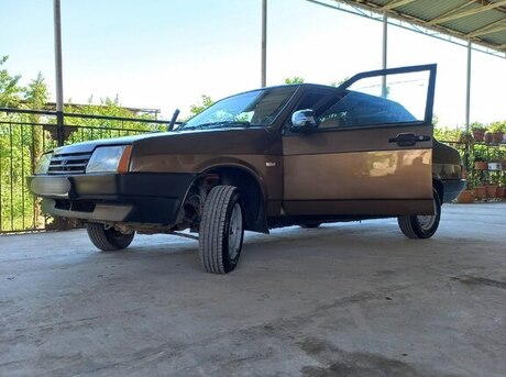 LADA (VAZ) 21099 1999