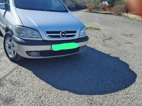 Opel Zafira 2003
