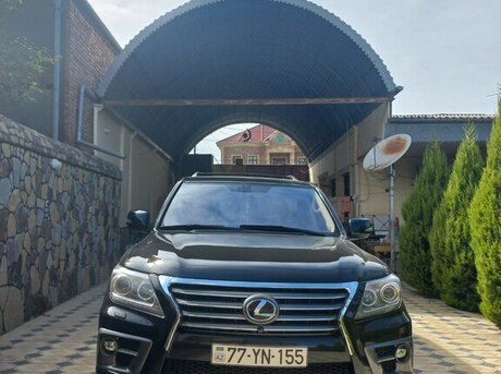 Lexus LX 570 2012