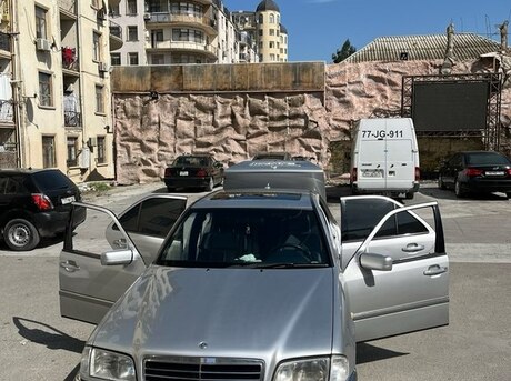 Mercedes C 240 1999